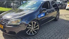Zwart Gebruikt 2004 VW Golf IV Trendline Hatchback | € 2.450 (Eerlijke prijs)