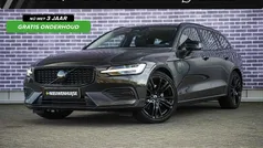 Grijs Gebruikt 2023 Volvo V60 Stationwagen | € 33.899 (Super prijs)