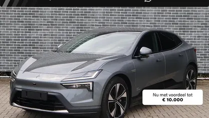 Gebruikt 2025 Polestar 4 Long Range Single Motor SUV | € 61.894 (Eerlijke prijs)
