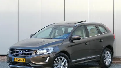 Bruin Occasion 2016 Volvo XC60 SUV | € 24.999 (Eerlijke prijs)