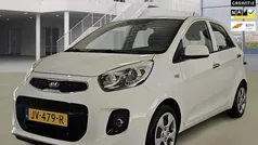 Wit Gebruikt 2016 Kia Picanto 4 Hatchback | € 7.950 (Eerlijke prijs)