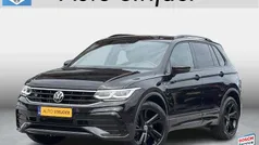 Zwart Gebruikt 2021 VW Tiguan Business+ SUV | € 38.845 (Eerlijke prijs)