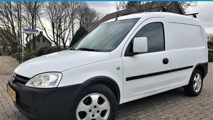 Occasion Opel Combo 97 PK (71 kW) 2006 MPV