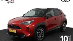 Rood Gebruikt 2022 Toyota Yaris Cross Executive SUV | € 27.450 (Eerlijke prijs)
