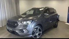 Grijs Gebruikt 2017 Ford Kuga ST-Line SUV | € 20.945 (Eerlijke prijs)