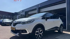 White qnc+black gne (bixui) Gebruikt 2019 Renault Captur Initiale Paris SUV | € 17.895 (Eerlijke prijs)