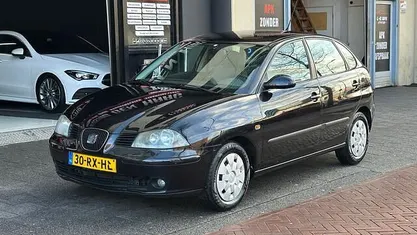 Occasion 2005 Seat Ibiza Stylance Hatchback | € 2.650 (Eerlijke prijs)