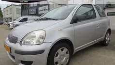 Gebruikt 2004 Toyota Yaris Terra Hatchback | € 2.750 (Eerlijke prijs)