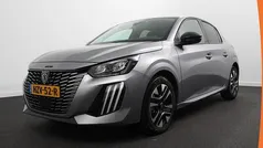 Grijs Gebruikt 2024 Peugeot 208 Allure Hatchback | € 21.390 (Eerlijke prijs)