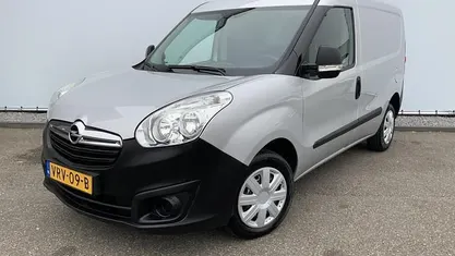 Occasion Opel Combo Edition 97 PK (71 kW) 2017 Sedan