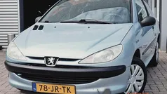 Gebruikt 2002 Peugeot 206 Hatchback | € 999 (Eerlijke prijs)
