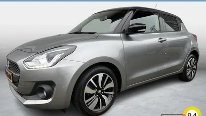 Gebruikt 2020 Suzuki Swift Hatchback | € 16.950 (Eerlijke prijs)
