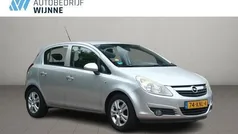 Zilver Gebruikt 2010 Opel Corsa Enjoy Hatchback | € 1.900 (Eerlijke prijs)