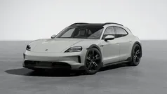 Gebruikt 2024 Porsche Taycan Cross Turismo Sedan | € 159.158
