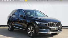 Zwart, metallic lak Gebruikt 2024 Volvo XC60 Plus SUV | € 58.840 (Eerlijke prijs)