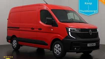 Rood Nieuw 2025 Renault Master Van | € 45.725 (Eerlijke prijs)