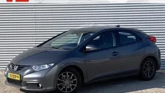 Grijs, metallic lak Gebruikt 2012 Honda Civic Sport Hatchback | € 8.948 (Eerlijke prijs)