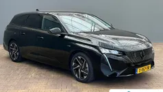 Zwart Gebruikt 2023 Peugeot 308 Allure Stationwagen | € 28.895 (Eerlijke prijs)
