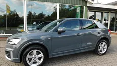 Grijs Gebruikt 2017 Audi Q2 Sport SUV | € 18.950 (Eerlijke prijs)