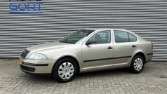 Beige Gebruikt 2005 Skoda Octavia Classic Hatchback | € 2.995 (Super prijs)