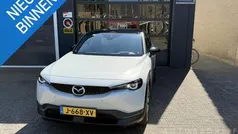 Gebruikt 2020 Mazda MX30 Luxury SUV | € 15.950 (Eerlijke prijs)