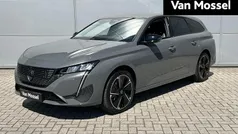 Gebruikt 2025 Peugeot e-308 GT Hatchback | € 37.940 (Goede deal)