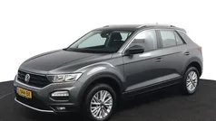 Grijs Gebruikt 2021 VW T-Roc Business SUV | € 22.749 (Goede deal)