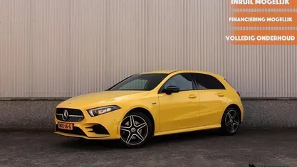 Gebruikt 2021 Mercedes A250 AMG line Hatchback | € 23.900 (Eerlijke prijs)