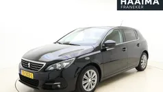 Zwart Gebruikt 2018 Peugeot 308 Allure Hatchback | € 11.445 (Eerlijke prijs)