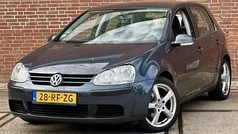 Blauw Gebruikt 2005 VW Golf IV Trendline Hatchback | € 2.950 (Eerlijke prijs)