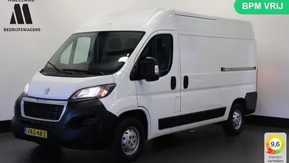 Wit Occasion 2021 Peugeot Boxer Premium Van | € 15.950 (Eerlijke prijs)