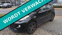 Zwart Gebruikt 2010 Toyota Urban Cruiser Hatchback | € 5.495 (Eerlijke prijs)