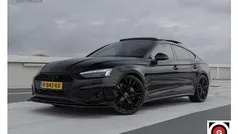 Zwart Gebruikt 2022 Audi A5 Sportback Comfort Hatchback | € 40.995 (Eerlijke prijs)