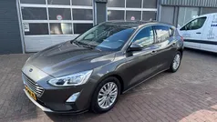 Grijs Gebruikt 2019 Ford Focus Business Edition Hatchback | € 16.950 (Eerlijke prijs)