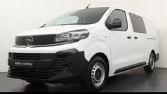 Wit Nieuw 2025 Opel Vivaro-e Combi Van | € 39.745 (Eerlijke prijs)