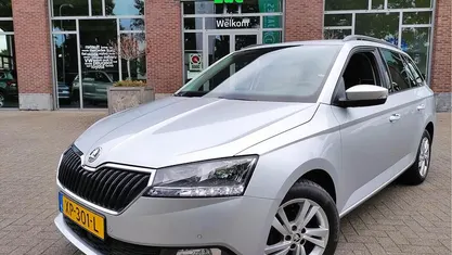 Grijs Gebruikt 2019 Skoda Fabia Style Hatchback | € 14.245 (Eerlijke prijs)