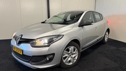 Occasion Renault Mégane III Authentique 110 PK (80 kW) 2014 Grijs Hatchback