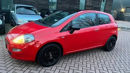 Occasion 2012 Fiat Punto Evo Hatchback | € 4.990 (Eerlijke prijs)