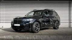 Saphirschwarz metallic (zwart metallic) Gebruikt 2022 BMW X7 Executive SUV | € 99.900 (Eerlijke prijs)