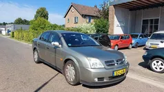 Grijs Gebruikt 2003 Opel Vectra Comfort Sedan | € 1.299 (Eerlijke prijs)