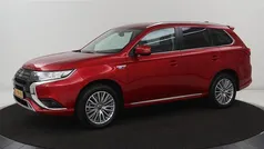 Gebruikt 2021 Mitsubishi Outlander Intense SUV | € 22.400 (Goede deal)