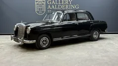 Gebruikt 1955 Mercedes 220 Sedan | € 15.500