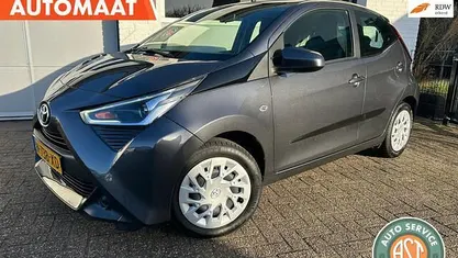 Occasion 2022 Toyota Aygo X-play Hatchback | € 14.995 (Eerlijke prijs)