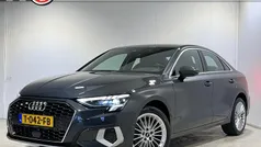 Grijs Gebruikt 2023 Audi A3 Advanced Sedan | € 26.840 (Eerlijke prijs)