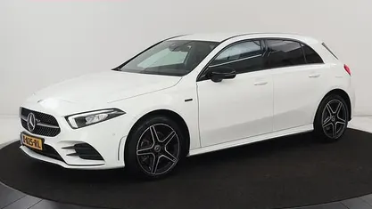 Occasion Mercedes A250 AMG 218 PK (160 kW) 2021 Wit Hatchback