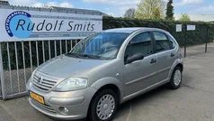 Beige Gebruikt 2005 Citroën C3 Attraction Hatchback | € 2.490 (Eerlijke prijs)