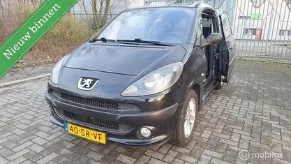 Occasion 2006 Peugeot 1007 MPV | € 1.195 (Eerlijke prijs)