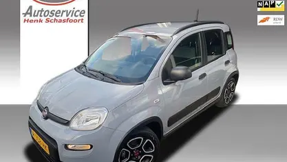 Occasion 2022 Fiat Panda City Life Hatchback | € 10.950 (Goede deal)