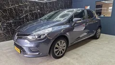 Grijs Gebruikt 2018 Renault Clio IV Zen Hatchback | € 8.350 (Eerlijke prijs)