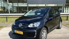 Zwart Gebruikt 2019 VW up! move up! Hatchback | € 7.950 (Eerlijke prijs)